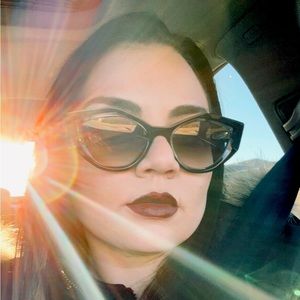 Meet your Posher, Patricia